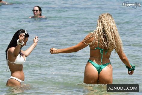 Antigoni Buxton Sexy Seen With Paige Thorne Showing Off Her Sizzling Bikini Body At Mykonos
