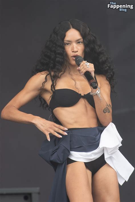 Mette Towley Nude Photos Videos TheFappening