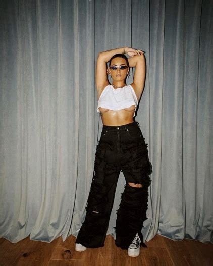 Elle A L Air Incroyable Demi Lovato A Montr Sa Silhouette Mince En Bikini Sans Photoshop