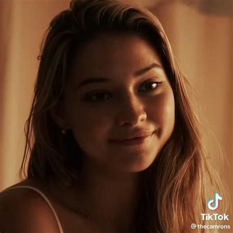 SARAH ILY Blonde Girl Celebs Outer Banks Style