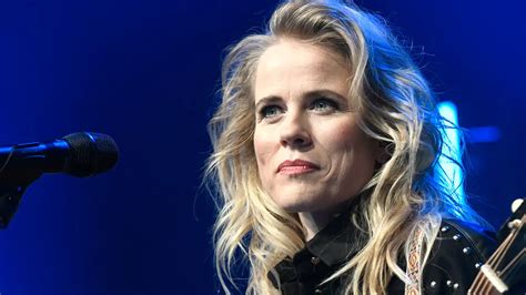 Covertijd Ilse DeLange Restaurant De Vroolijke Frans