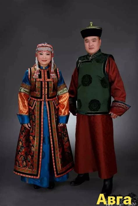 Pin by Tsend11 Bekhbat on Mongolian | Traditional outfits, Asian dress ...