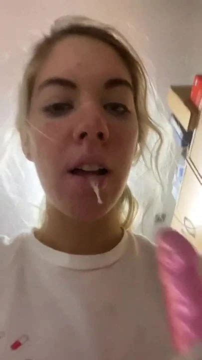 V Deos Porn De Silicone Gr Tis Xhamster