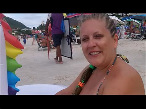 Jugando En La Playa Xvideos