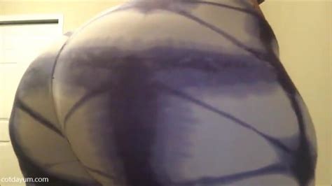 Hot Leggings Farts Video 4 ThisVid