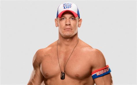 L acteur et catcheur John Cena dit avoir toujours protégé son frère gay quand ils étaient