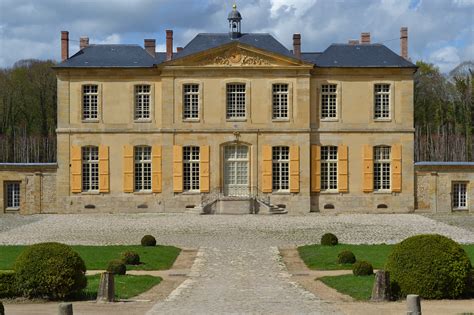 Chateau De Villette In Villas Veritas
