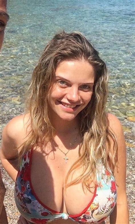 Amateur Girls With Huge Tits Page LPSG