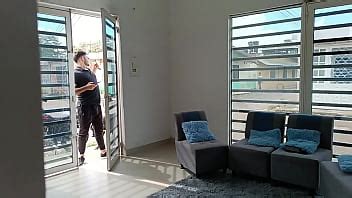 Llega El Domiciliario Y Le Pago Con Sexo Por Que No Tengo Dinero XVIDEOS