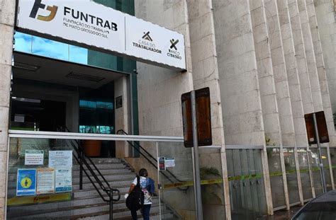 Funtrab oferece 1 448 oportunidades de empregos em vários setores na