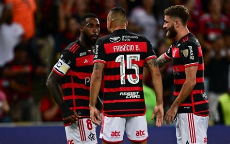 Flamengo Mant M Sequ Ncia De Jogos Sem Sofrer Gols Ap S Quase Meses