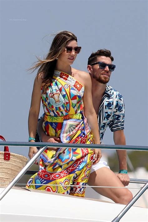 Catherine Harding Bikini And Sexy Photos Nude Leaked Diaries