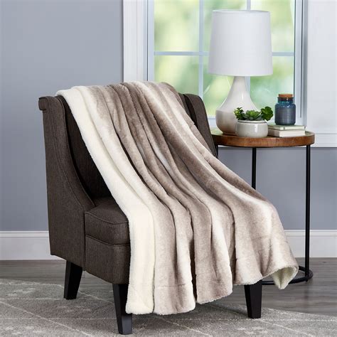 Faux Fur Throw Blanket Luxurious Soft Hypoallergenic Faux Rabbit Fur