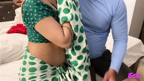 Pati Tha Bhand Aur Dost Ne Diya Uski Biwi Ki Choot Mein Lund Story MILF Porn XHamster