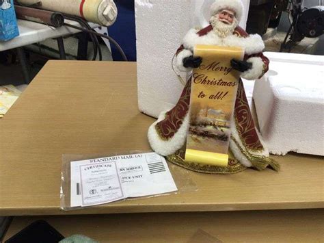 THOMAS KINKADE OLD WORLD SANTA TREE TOPPER - Currie Auction Service