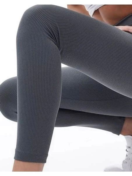 Лосины, рубчик Женские леггинсы в рубчик - базовая вещь в гардеробе ...