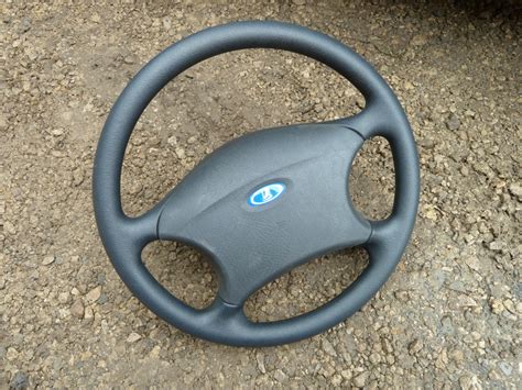 Руль от калины и калиновкий блок переключателей — Lada 21103, 1,5 л ...