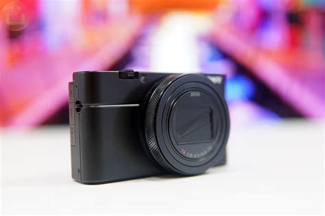 Sony RX100 VII Review