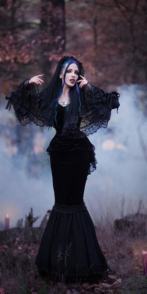 Black Wedding Dresses Gothic Best 10 black wedding dresses gothic ...