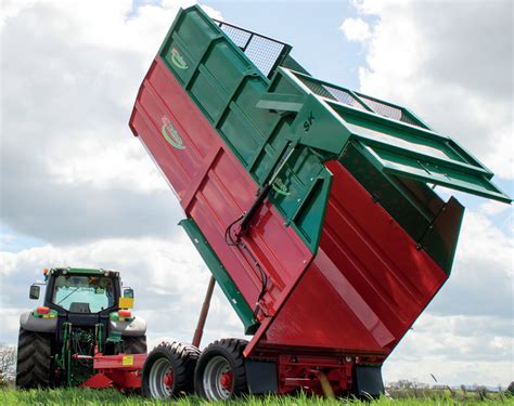 Silage Trailers | Half Pipe Trailers For Forage Crops