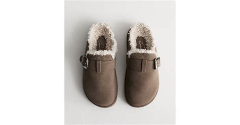 Light Brown Suedette Faux Fur Mules New Look