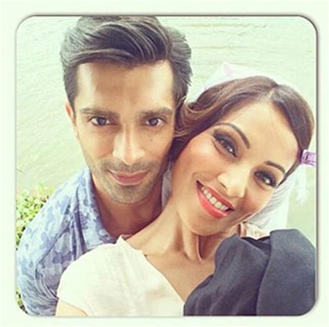 Look How Cute Karan Singh Grover And Bipasha Basu Come Together For The