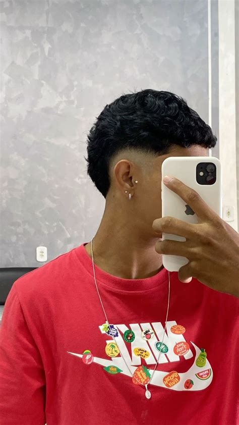 Pin de Jay em hairstyles em 2024 Aparência de cabelo Cortes de