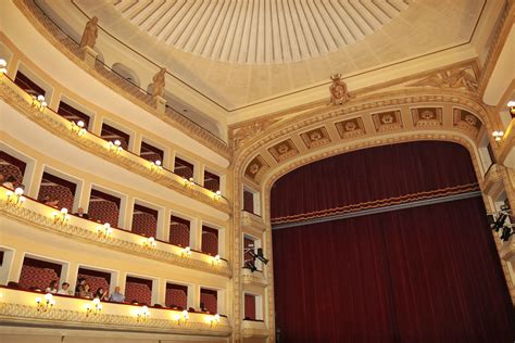 Reggio Calabria Al Teatro F Cilea Va In Scena Lo Spettacolo Linfo