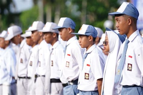 Media Centerjelang Ppdb 2025 Dinas Pendidikan Riau Tunjuk Zubir
