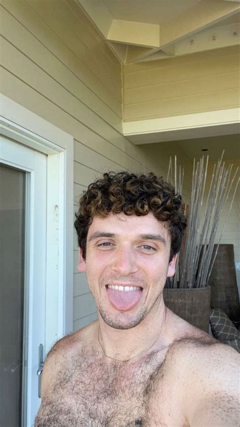 Pin By MONO CIN On Lauv Bearded Men Hot Hairy Men Scruffy Men