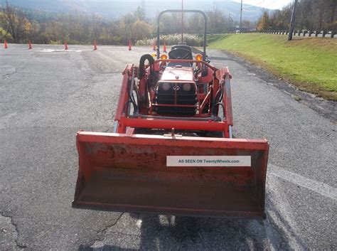 2004 Kubota B7800 Compact Tractor With Front Loader Bucket 4x4