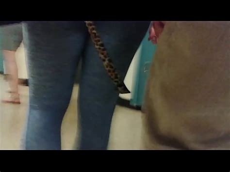 Big Ass In Spandex Walking XVIDEOS