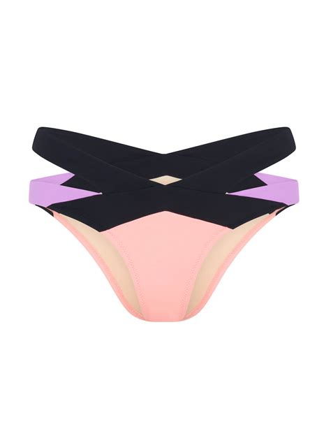 Mazzy Bikini Top