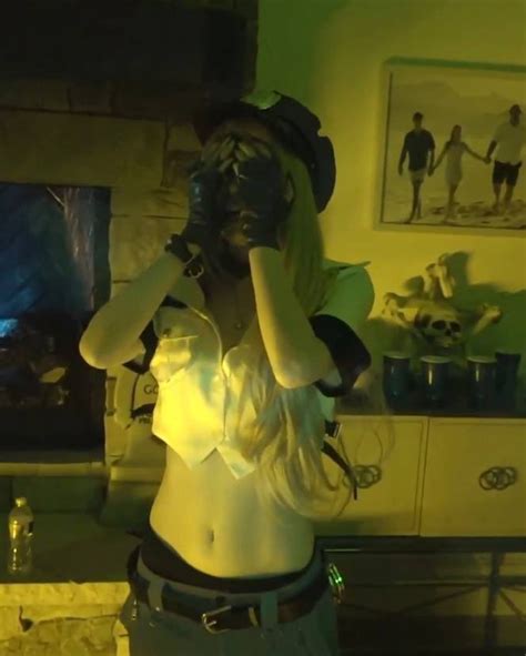 Twitch Cosplay Asian Emiru Nude Photo The Fappening Leaked Photos