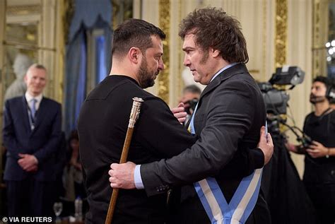 Milei S Lusty Lioness Argentina S Tantric Sex Guru President Shares Very Raunchy Kiss With