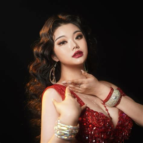 Critics are debating the Her Me and You message in the media 30