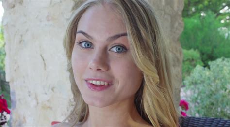 A Girl With A Wonderful Body Is Playing With Her Natural Tits PornID XXX