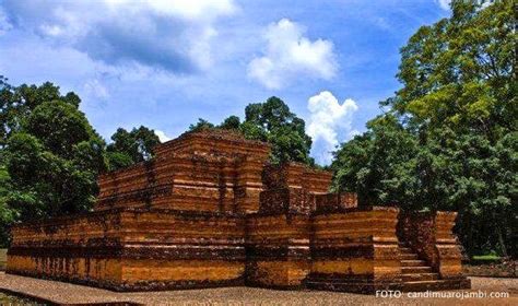 Menguak Candi Muaro Jambi Peninggalan Sejarah Kerajaan Sriwijaya