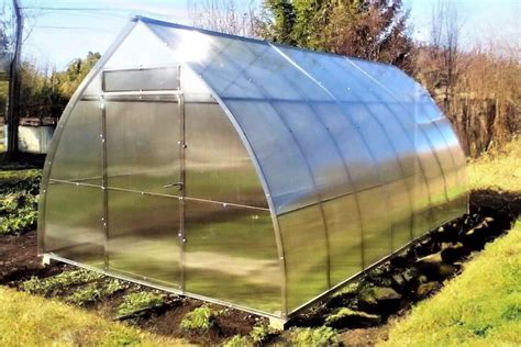 Теплица Капелька с порошковым покрытием в Перми