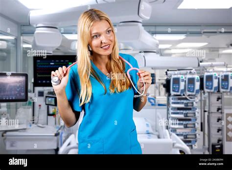 Blonde Nurse Hi Res Stock Photography And Images Alamy