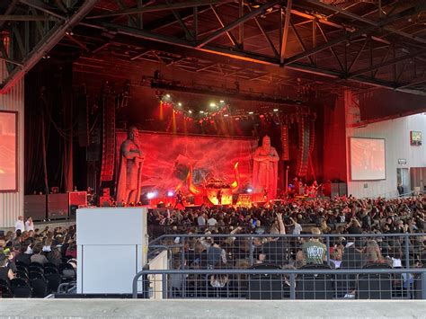 Comprehensive Guide to Lawn Seating Options at Concord Pavilion 7