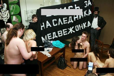 Группа Pussy Riot состав фото новости песни клипы 2022 24СМИ