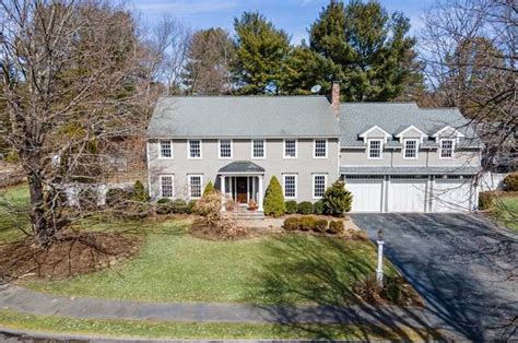 39 Temple Rd Wellesley Ma 02482 Mls 73135654 Redfin