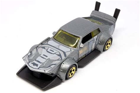 MAD MANGAのレビューブタケツベースのホットウィールオリジナル族車 DJL52 Hot Wheels 情報まとめ ホットウィール にわかマニア