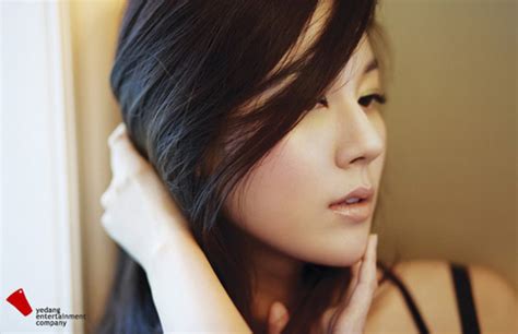 best nude girl Kim Ha Neul 김하늘 Singapore Travel Photos