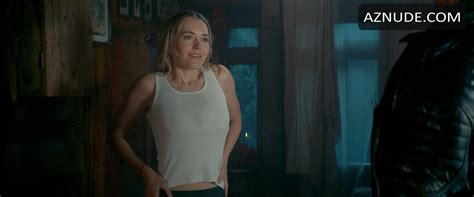 Magdalena Lamparska Nude Aznude