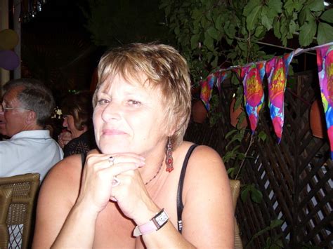 Evelyn55123 58 From Lincoln Is A Local Granny Looking For Casual Sex Dirty Granny