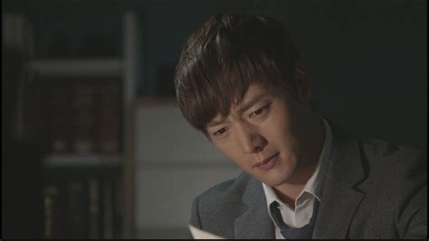 HOT 오만과 편견 5회 최진혁 과거 백진희 동생 지켜주지 못한 죄책감에 눈물 20141110 YouTube