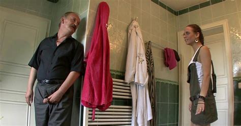 Good Looking Babe Doesn T Mind Fucking An Old Pervert Zb Porn