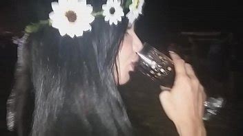 Bianca vai virar os ânus na praia e não escapa da pica viva o réveillon XVIDEOS